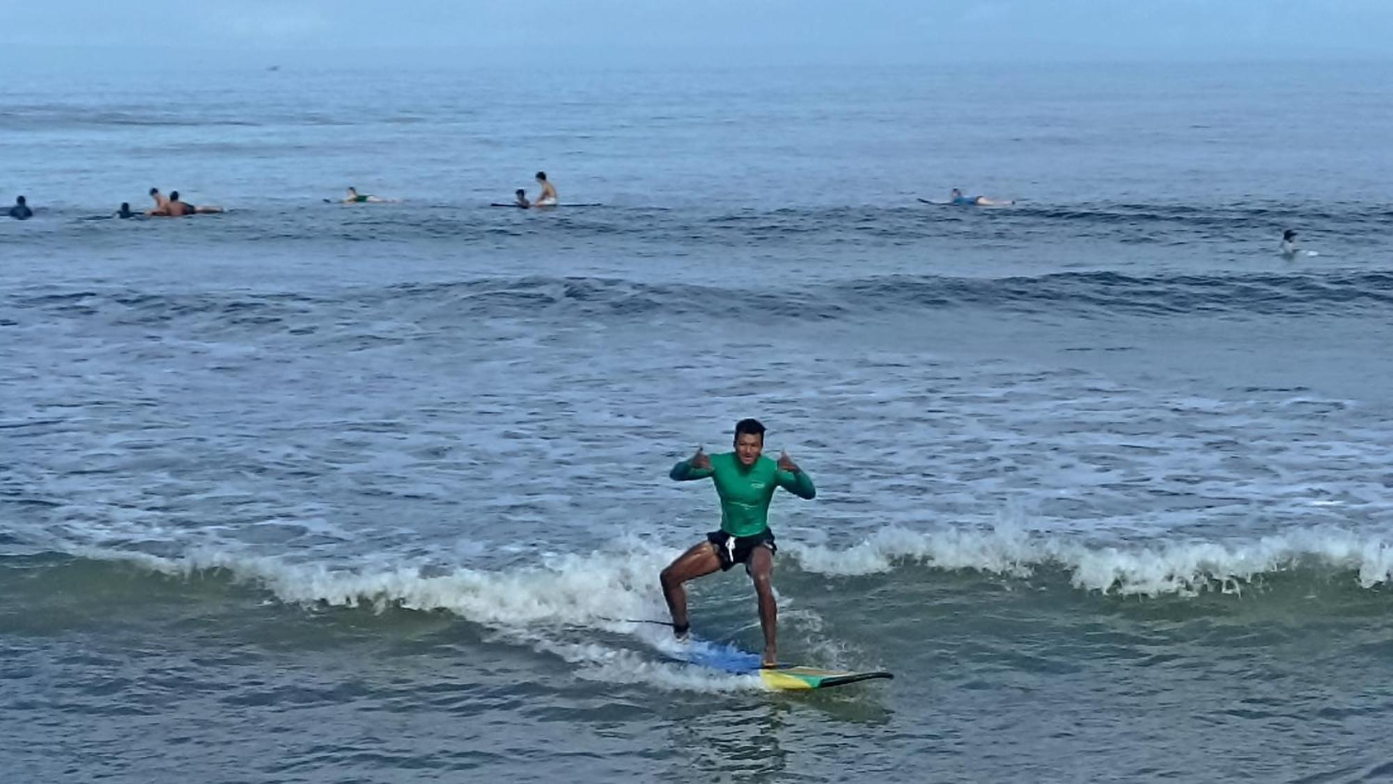 Апартаменты Ayolah Surf House &Surf Camp Jembrana  Экстерьер фото